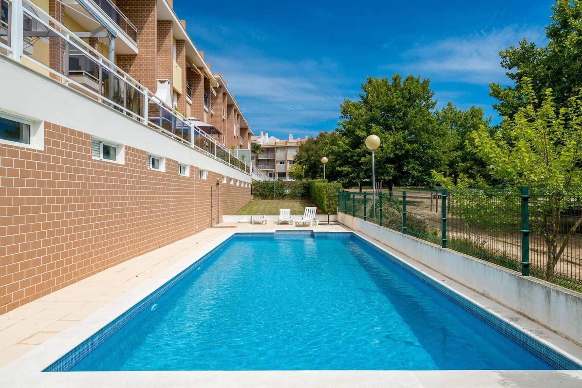 2 Bedroom Relax In Alvor By Innkeeper Bagian luar foto