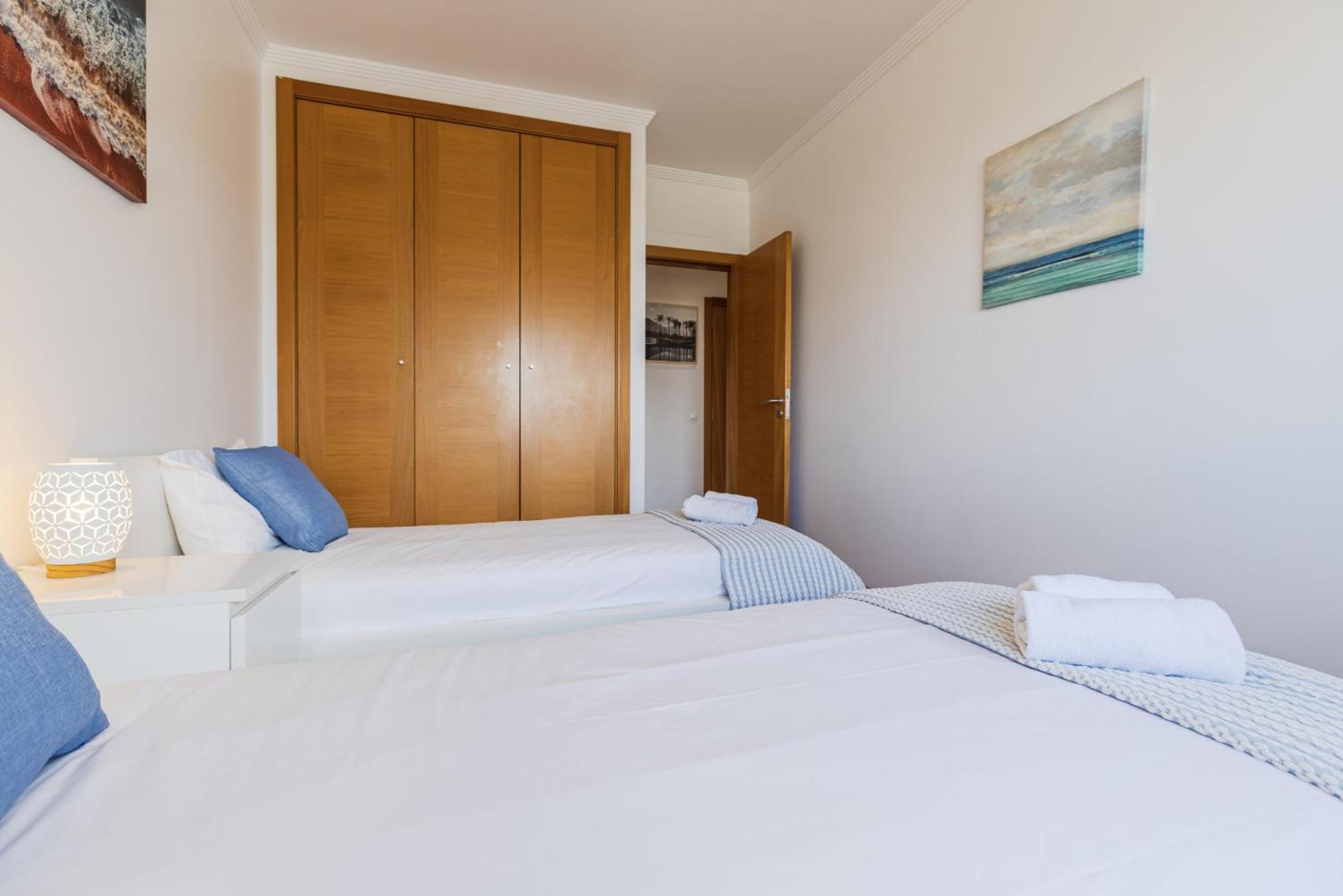 2 Bedroom Relax In Alvor By Innkeeper Bagian luar foto