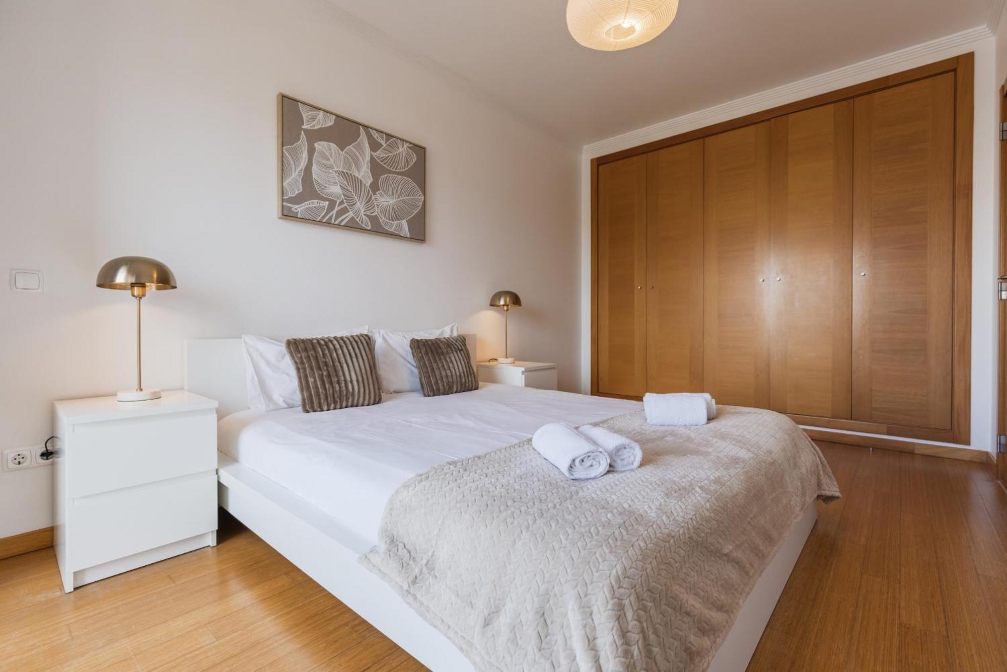 2 Bedroom Relax In Alvor By Innkeeper Bagian luar foto