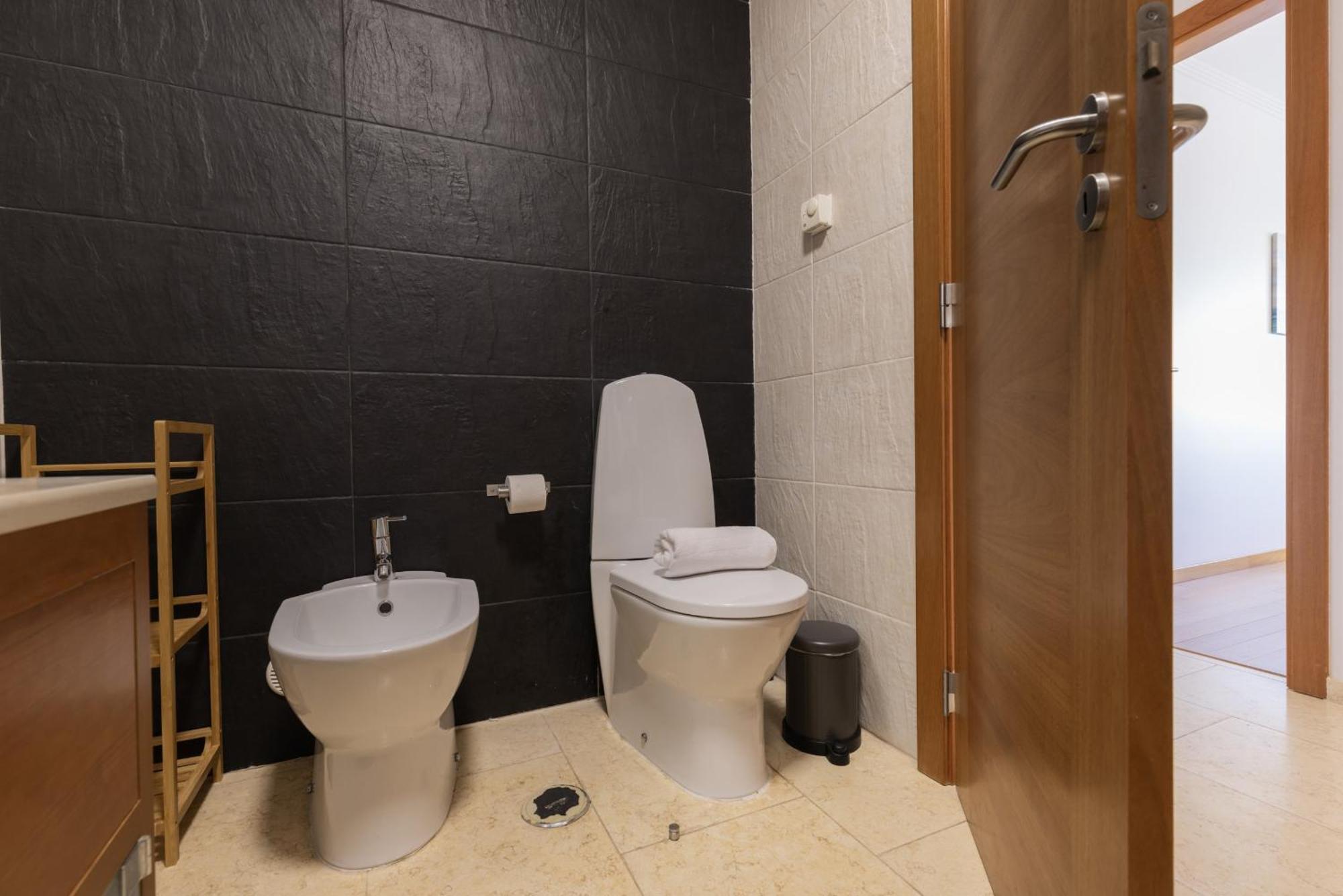 2 Bedroom Relax In Alvor By Innkeeper Bagian luar foto